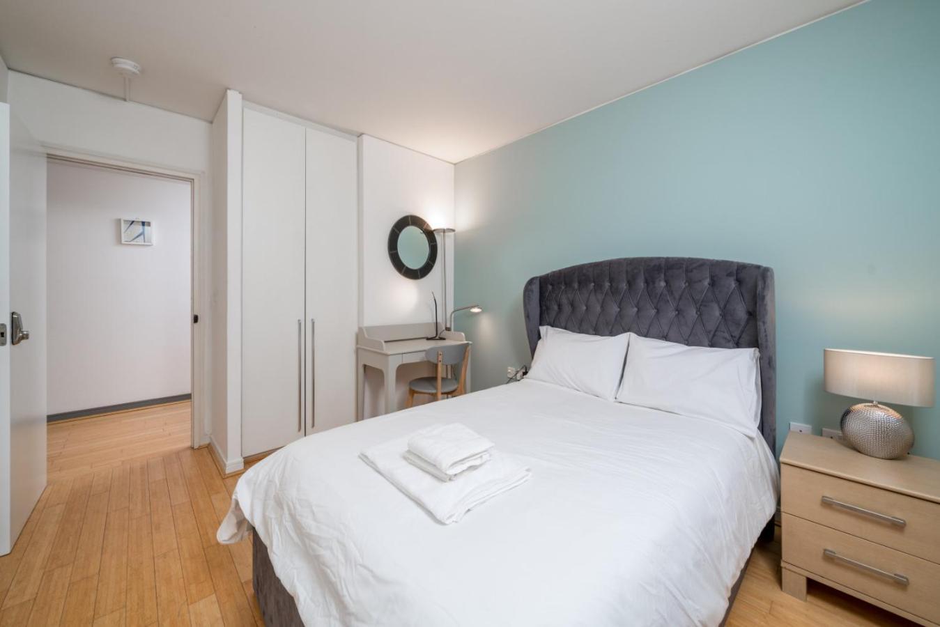 Lovely 3bd Flat, Parking, Sleeps Six Close To O2 Londra
