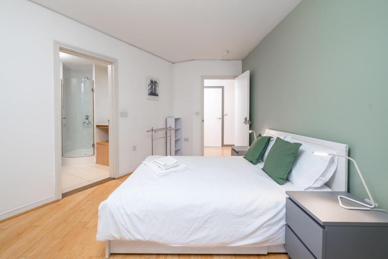 Apartament Lovely 3bd Flat, Parking, Sleeps Six Close To O2
