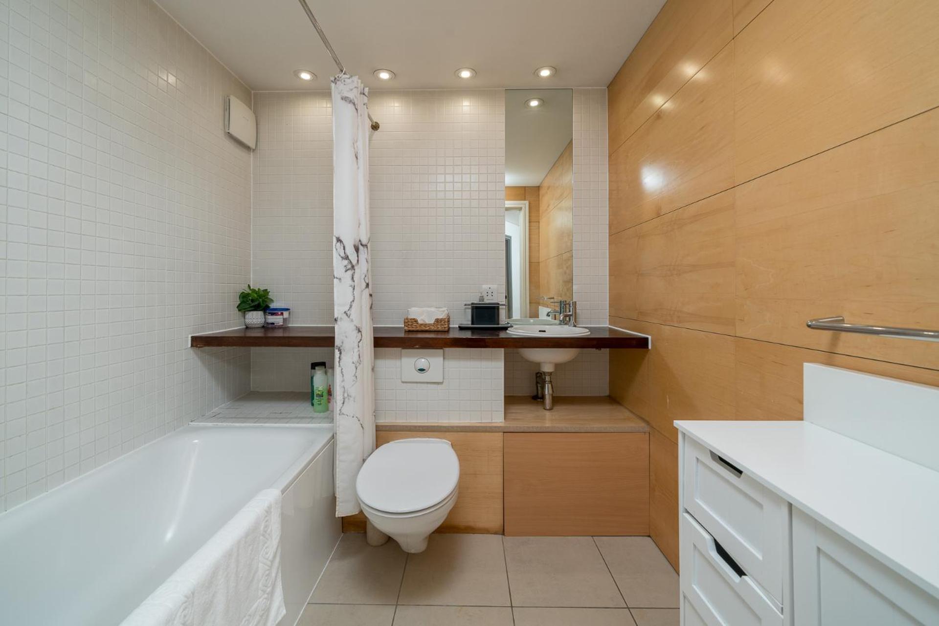 Lovely 3bd Flat, Parking, Sleeps Six Close To O2 Londra