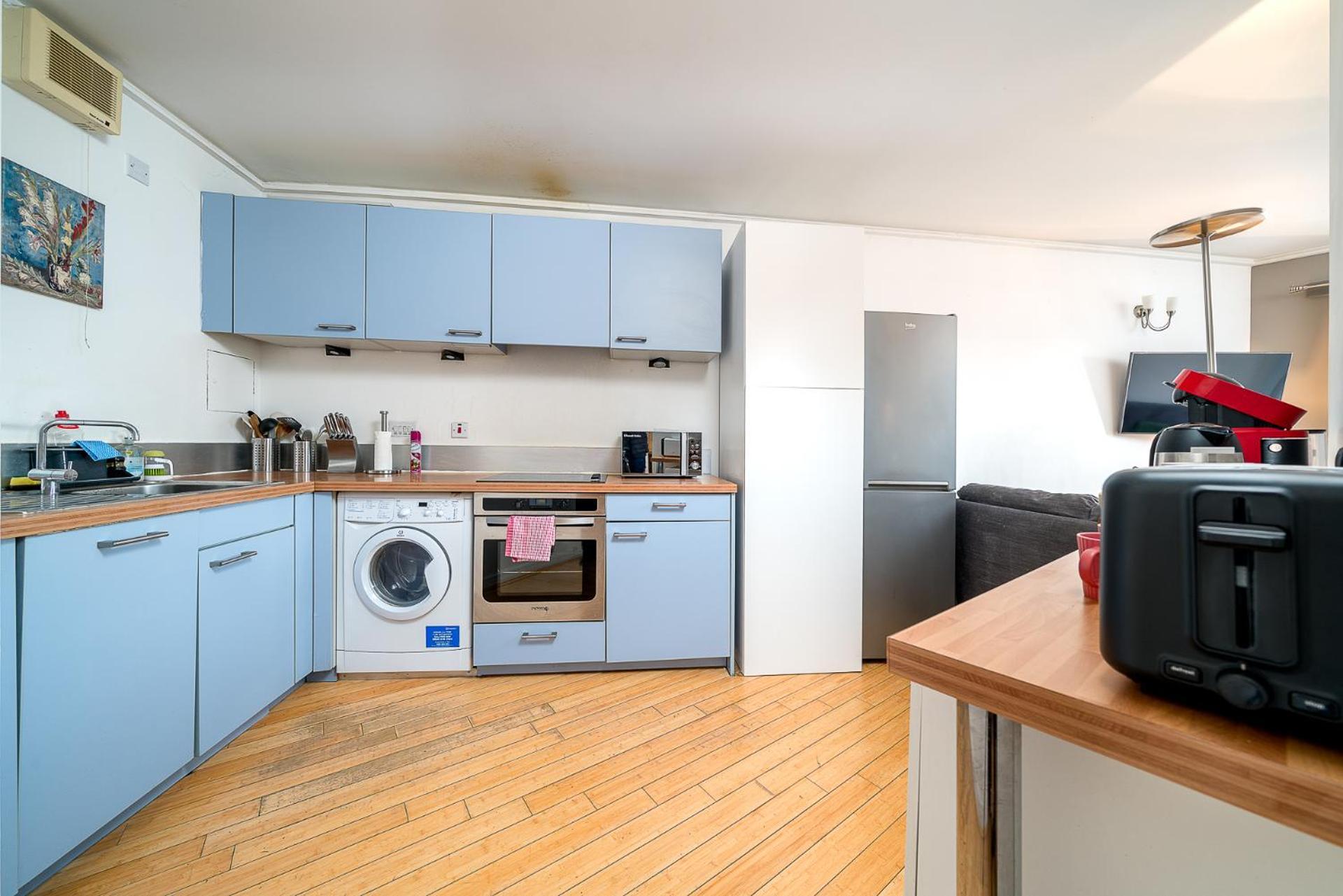 Apartament Lovely 3bd Flat, Parking, Sleeps Six Close To O2 *