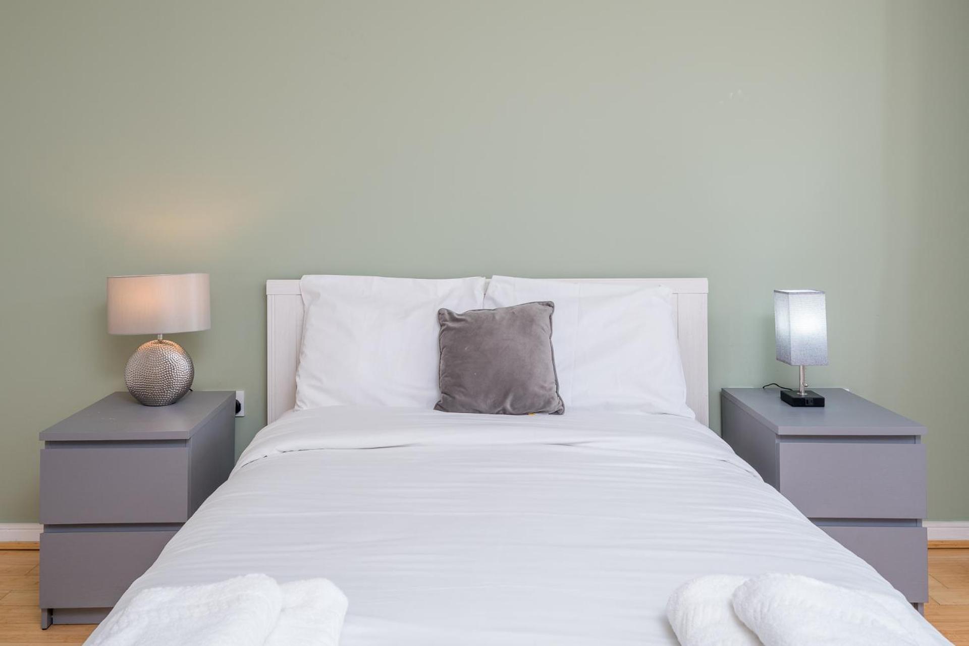 Apartament Lovely 3bd Flat, Parking, Sleeps Six Close To O2